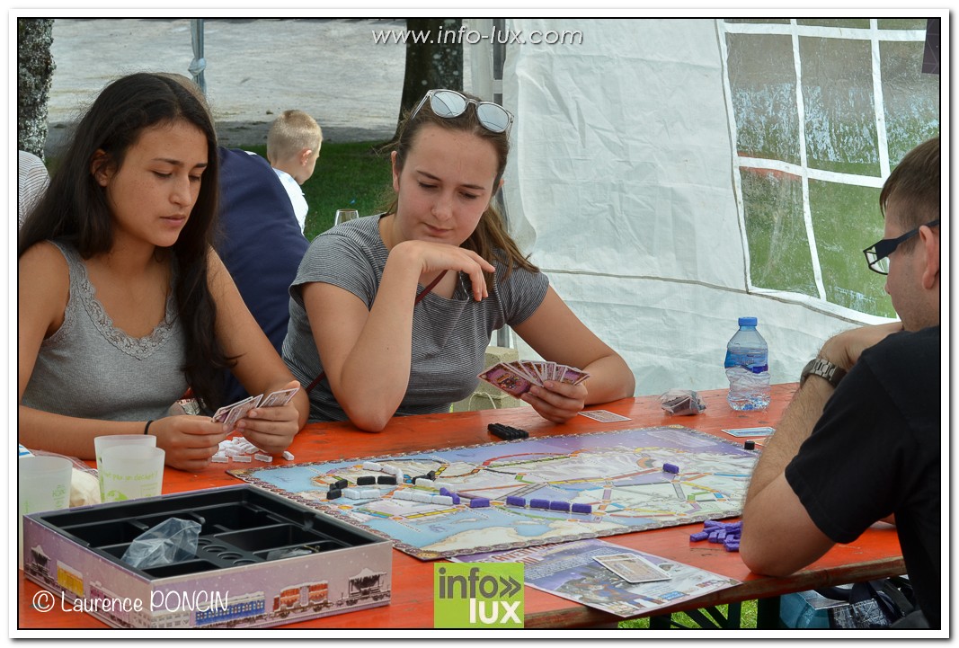 //media/jw_sigpro/users/0000002529/fetenationalehabay2017/Laurence PONCIN-5557